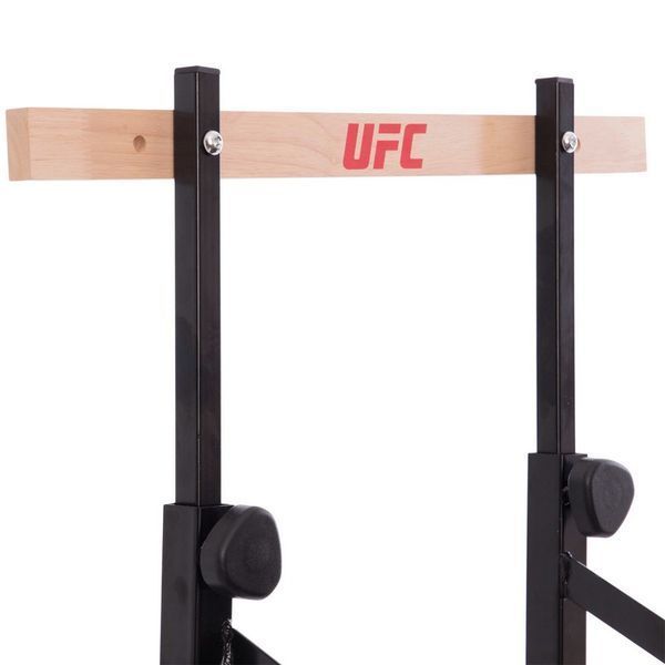 Платформа настенная регулируемая для скоростной груши UFC UHK-75348 черный UHK-75348 фото